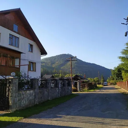 Guest house зима-літо Slavske